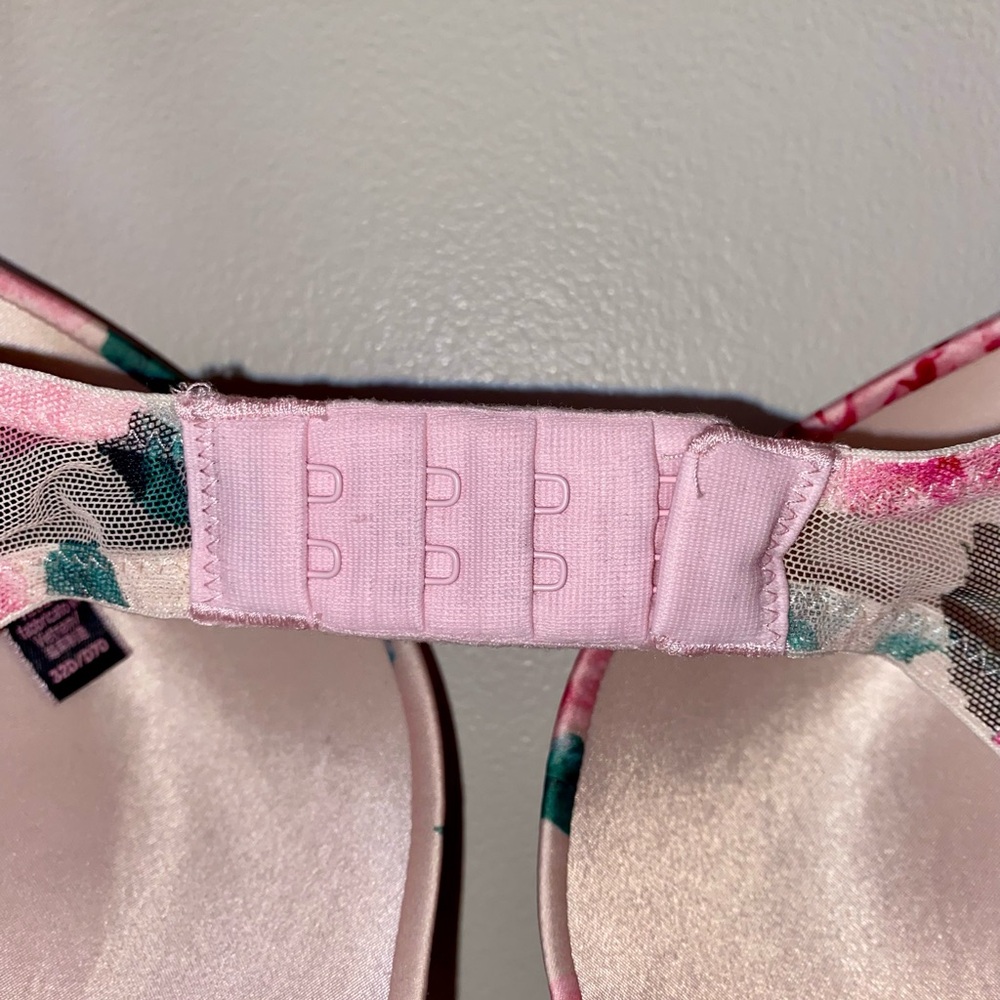 Like NEW Victoria Secret Very Sexy Rose Print Glitter straps, Push-Up Bra 32D - Picture 6 of 10